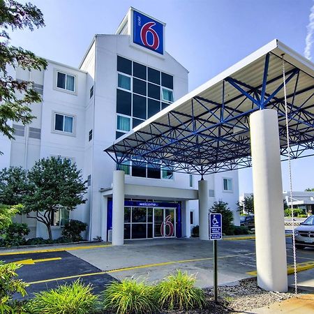 Motel 6-Portsmouth, Nh Екстериор снимка