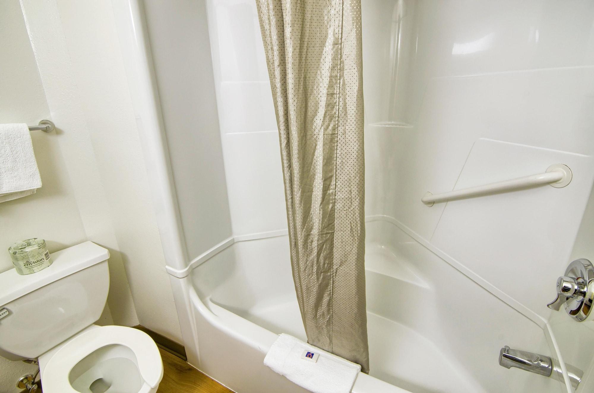 Motel 6-Portsmouth, Nh Екстериор снимка